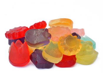 Albanese Spring Flowers Gummi, 1.5lb logo