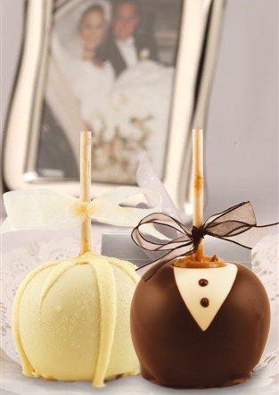 Amy’s Bride & Groom Wedding Caramel Apple Pair W/ Belgian Chocolate logo