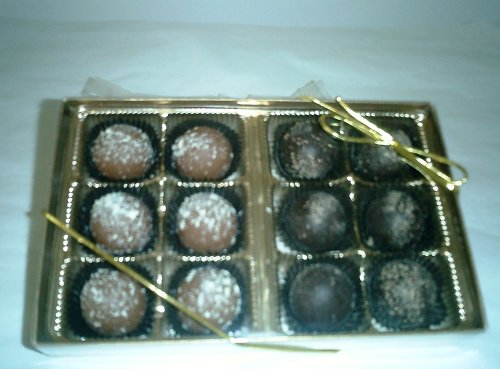 Champagne and Rum Chocolate Truffles Gift Box (12 Pcs) logo