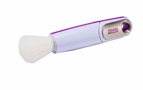 Chicago Metallic Cmb045 Marshmallow Collection Dusting Brush For Decorating Marshmallows/desserts logo