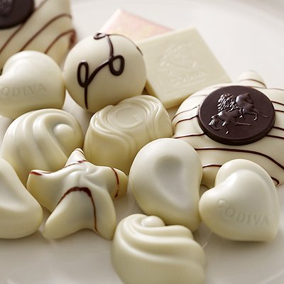 Godiva Large White Chocolate Assortment Gift Box logo