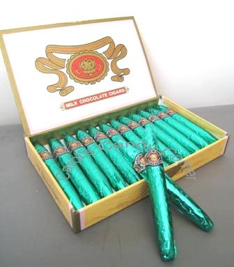 Green Solid Milk Chocolate Cigars Gift Box (24 Pcs) logo