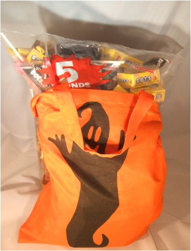 Happy Halloween Tootsie Roll Childs Play Assortment Fun Size Chocolates Halloween Trick Or Treat Gift Bag 5 Pound Bag logo