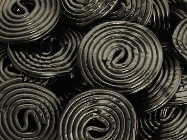 Haribo Gummy Licorice Wheels – Black, 5 Pound logo