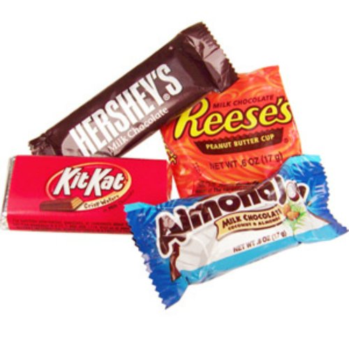 Hershey’s All Time Greats Fun Snack Size Candy Bars 150 Pieces logo