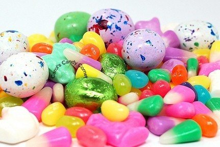 Jelly Belly Easter Deluxe Candy Assortment (1 Lb – 95 Pcs) logo