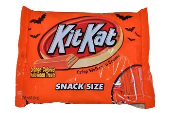 Kit Kat Orange Halloween Treats logo