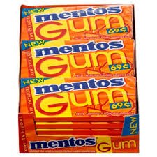 Mentos Chewing Gum Tropical Mix Artificial Flavor – 18 Seven Pieces Packs (126 Pieces Total) logo