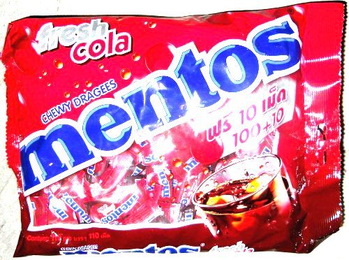 Mentos Fresh Cola Flavoured Chewy Dragees Candy Confectionary Dragees 110 Tablets / Pack Product Of Thailand With Complimentary logo