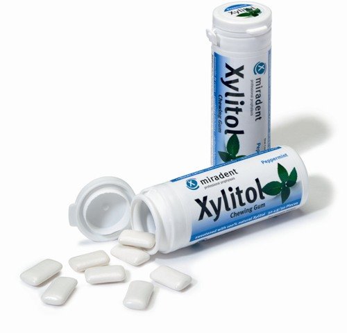 Miradent 100% Xylitol Dental Health Chewing Gum (peppermint Flavored/ 12 Tubes Of 30 Pieces Each) logo