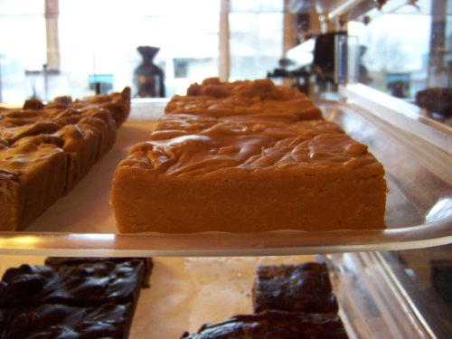 Peanut Butter Fudge In A One Pound Gift Box logo