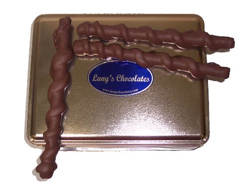 Platinum Tin Filled With 2lbs Of Milk Chocolate Caramel Pretzel Rods Certified Kosher-dairy logo