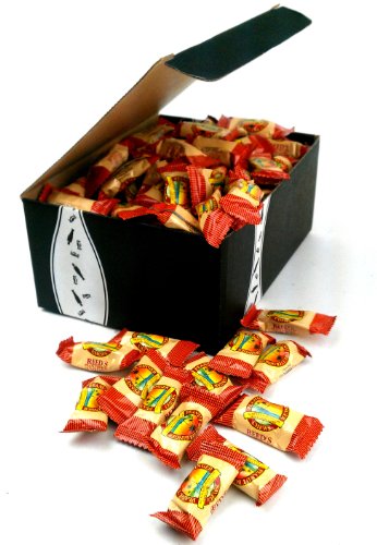 Reed’s Peanut Butter Ginger Chews, 1lb In A Gift Box logo