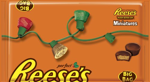 Reese’s Holiday Peanut Butter Cup Miniatures, 18.5 ounce Bags (Pack of 3) logo