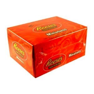 Reeses Peanut Butter Cup 105 Count logo