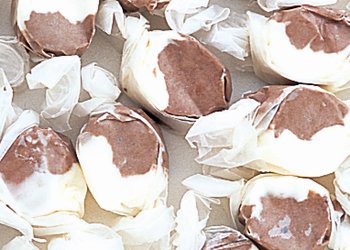 Rootbeer Float Taffy: 3lbs logo