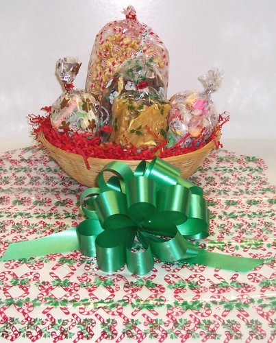 Scott’s Cakes Small Beach Lovers Christmas Basket No Handle Candy Cane Wrapping logo