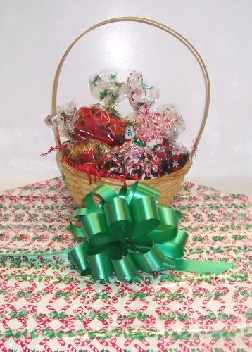 Scott’s Cakes Small Candy Lovers Christmas Basket With Handle Candy Cane Wrapping logo