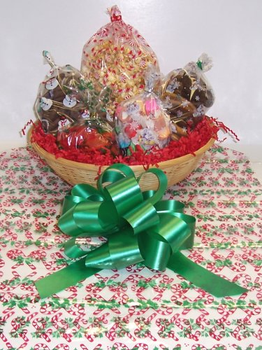 Scott’s Cakes Small Christmas Day Treat Christmas Basket No Handle Candy Cane Wrapping logo