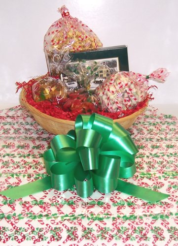 Scott’s Cakes Small Seasons Greetings Christmas Basket No Handle Candy Cane Wrapping logo