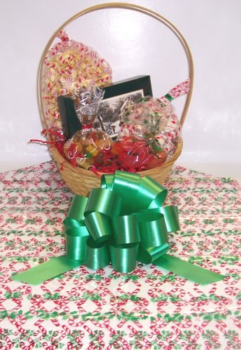 Scott’s Cakes Small Seasons Greetings Christmas Basket With Handle Candy Cane Wrapping logo