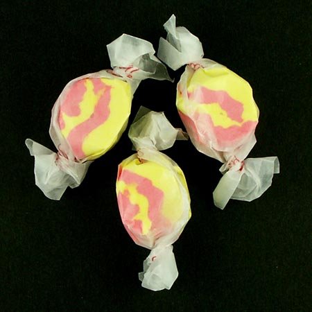 Taffy Town Saltwater Taffy Strawberry-banana-5lb logo