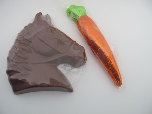 Valentine’s Day Gift Alternative Solid Milk Chocolate Gift Boxed Horse, Carrot, For Adults & Children logo
