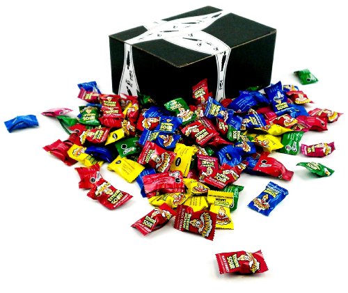 Warheads Extreme Sour Candy, 2 Lb Bag In A Gift Box logo