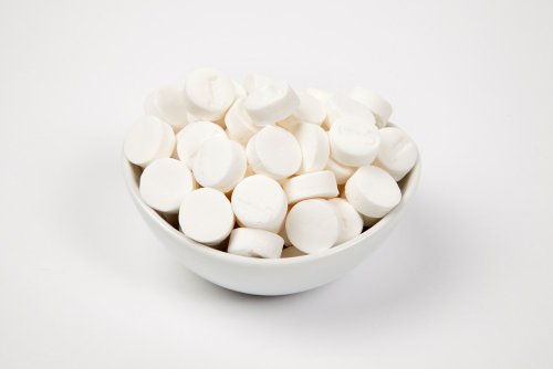 White Peppermint Canada Mints (10 Pound Case) logo