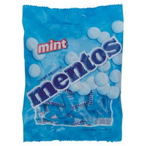 Mentos Candy Mint 97.2g. logo