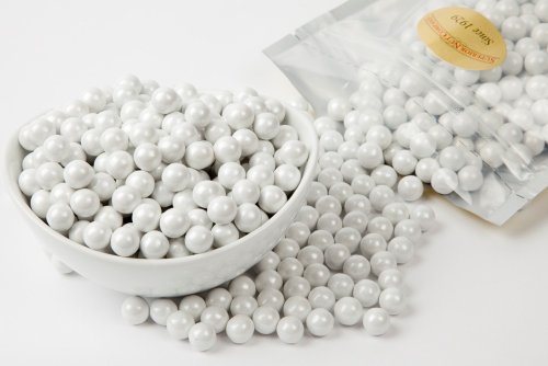 Pearl White Sixlets (1 Pound Bag) logo